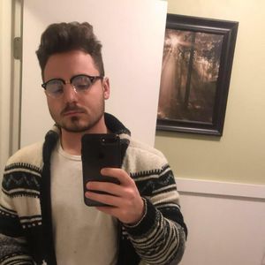 Meet your Posher, Zach